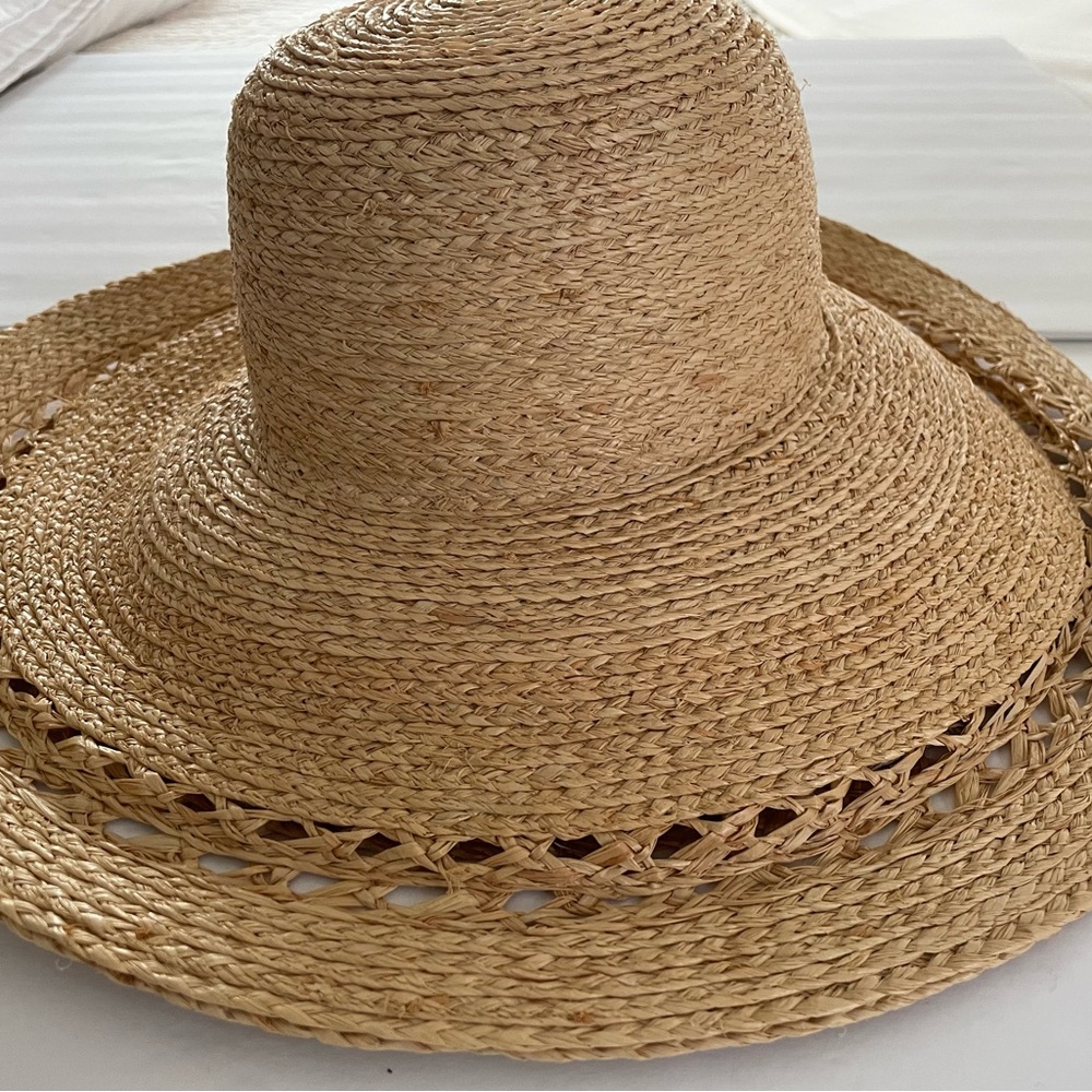 Nordstrom Handmade Wide Brim Summer Hat 100% Straw UPF Sun Protection NWOT